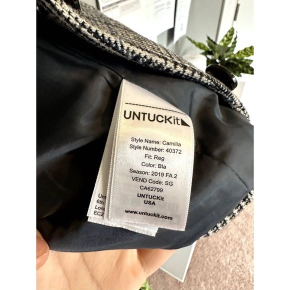 Untuckit Camilla Wool blend Houndstooth Blazer Sz 10 - Picture 6 of 6